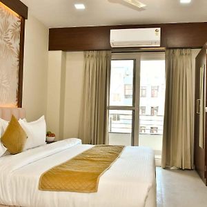 Hotel Sgi - Jaipur Airport Hotel